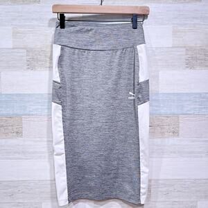 PUMA Athleisure Pencil Skirt Gray White Pull On Stretch Knee Length Womens Small